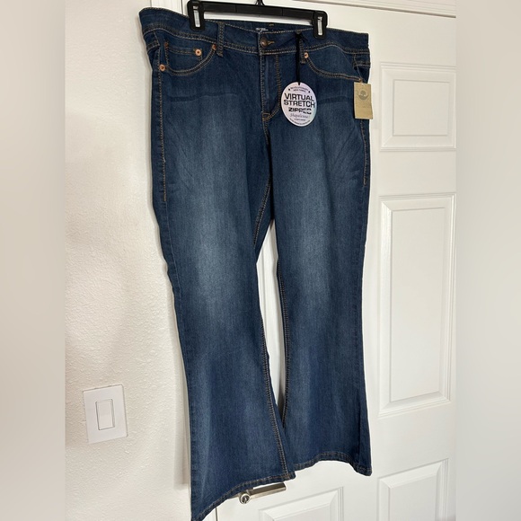 Virtual Stretch Boot Cut Jeans 🆕 - Picture 7 of 7